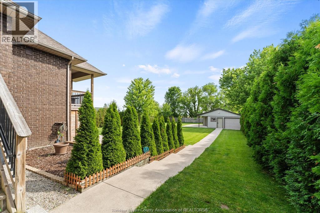 402 COUNTY RD 34 West - 32