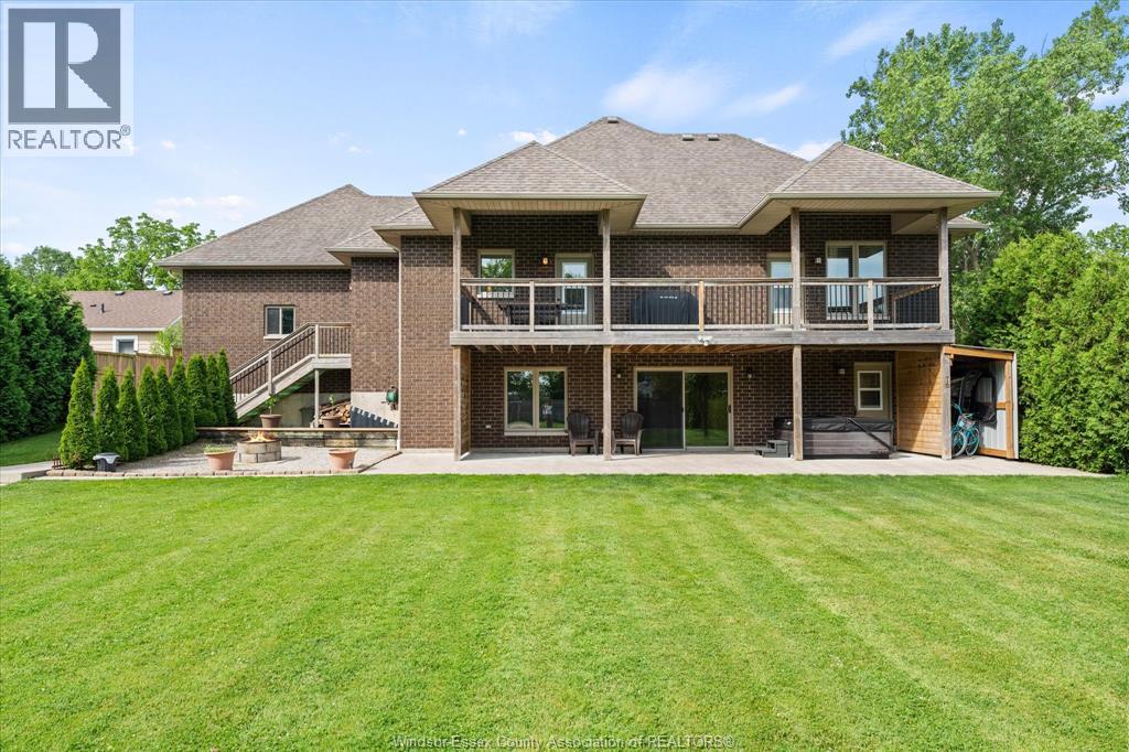 402 COUNTY RD 34 West - 37