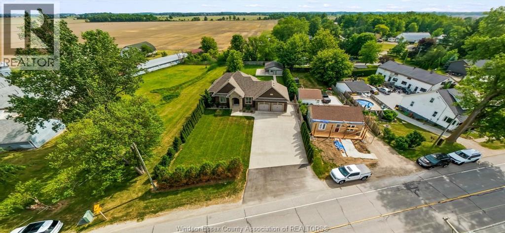 402 COUNTY RD 34 West - 42