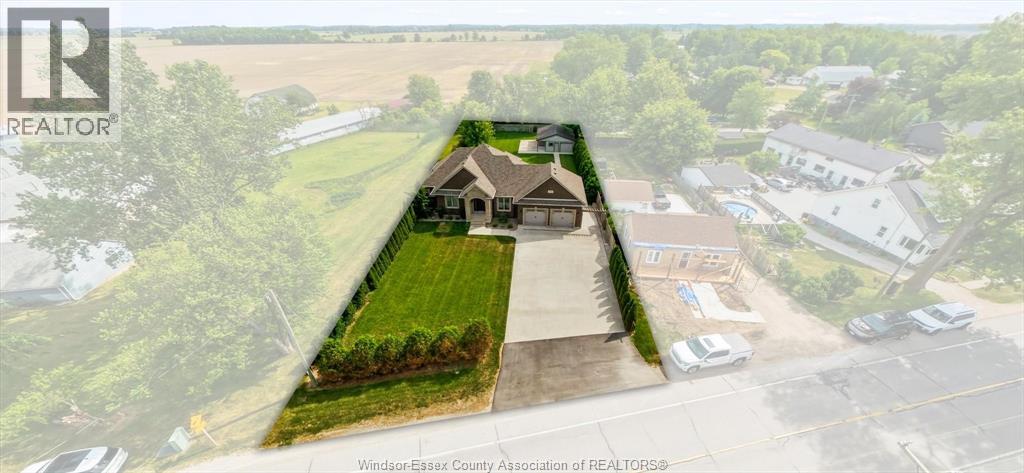402 COUNTY RD 34 West - 43