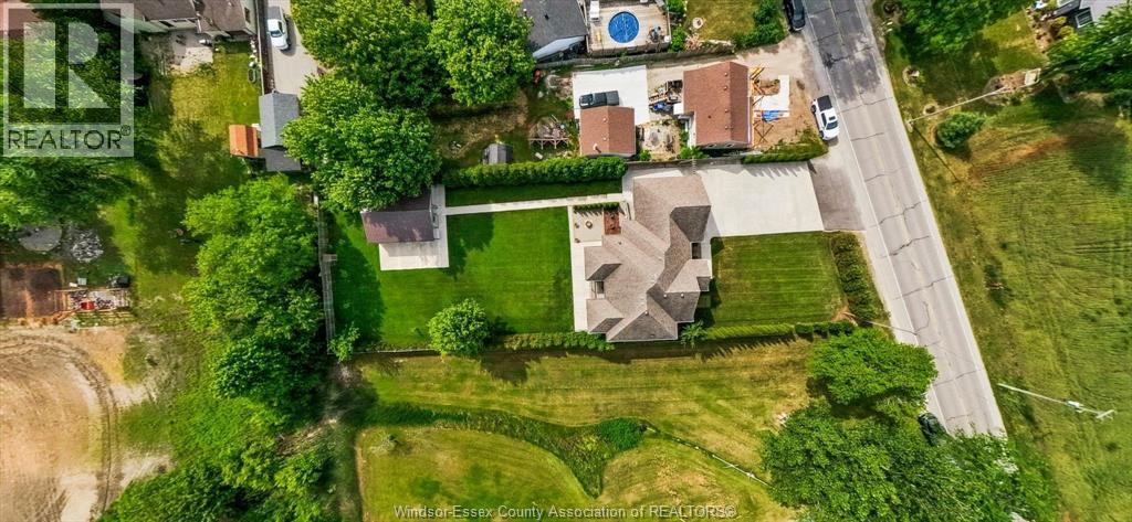 402 COUNTY RD 34 West - 44