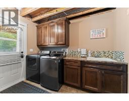 402 County Rd 34 West, North Ridge, ON N8M2X5 Photo 31