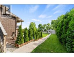 402 County Rd 34 West, North Ridge, ON N8M2X5 Photo 32