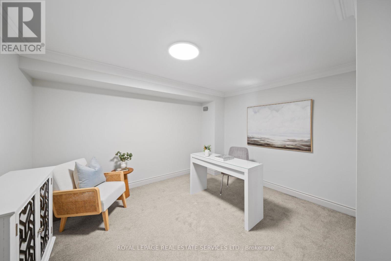 1592 ISLINGTON AVENUE - 35