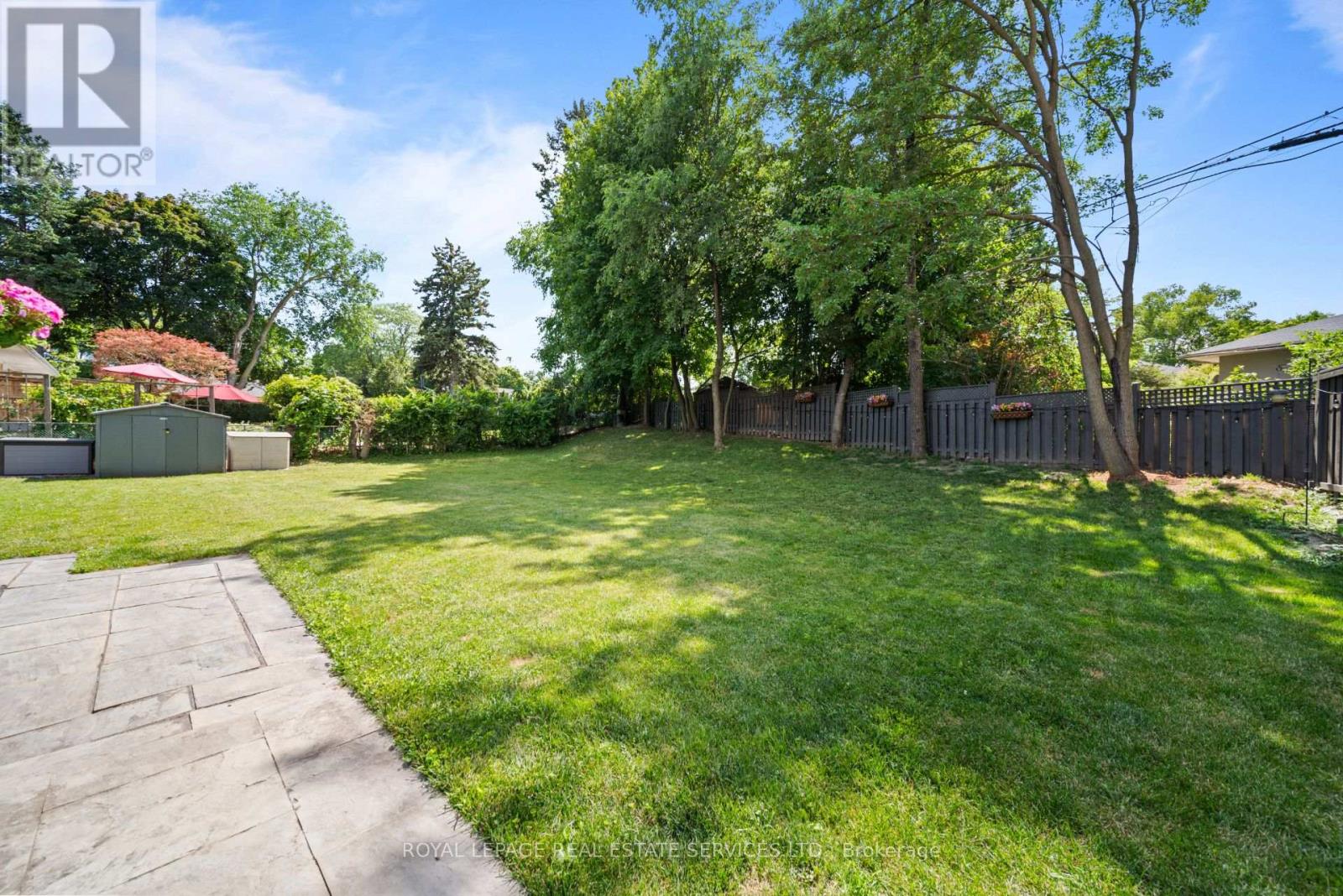 1592 ISLINGTON AVENUE - 44