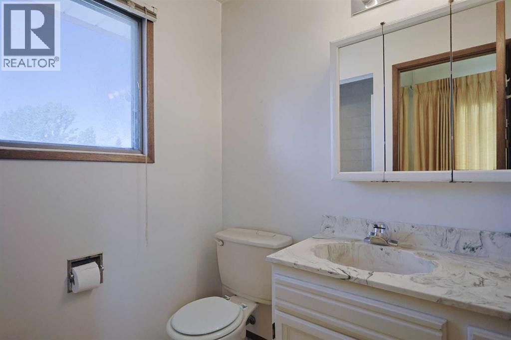 6019 Dalcastle Crescent NW — photo 17