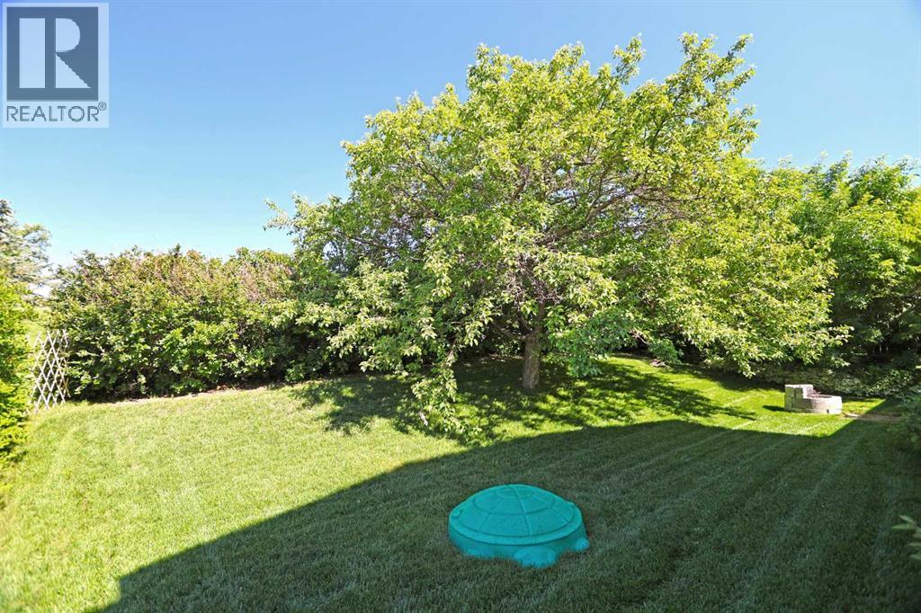 6019 Dalcastle Crescent NW — photo 31