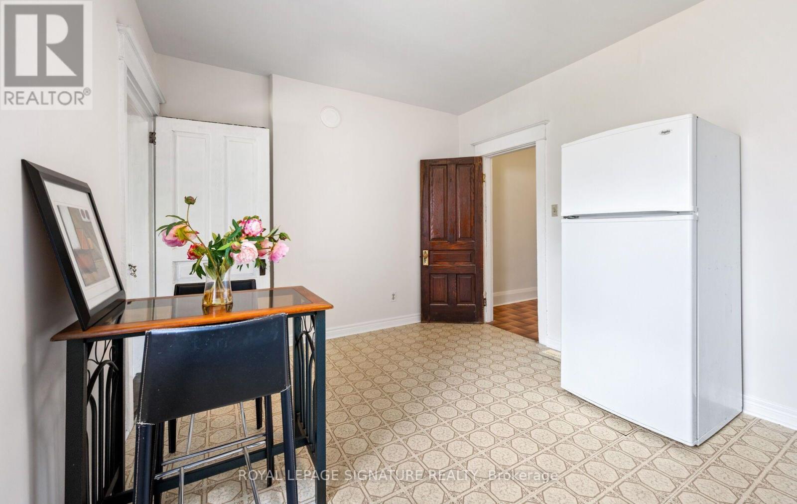 222 MELITA AVENUE - Image 13