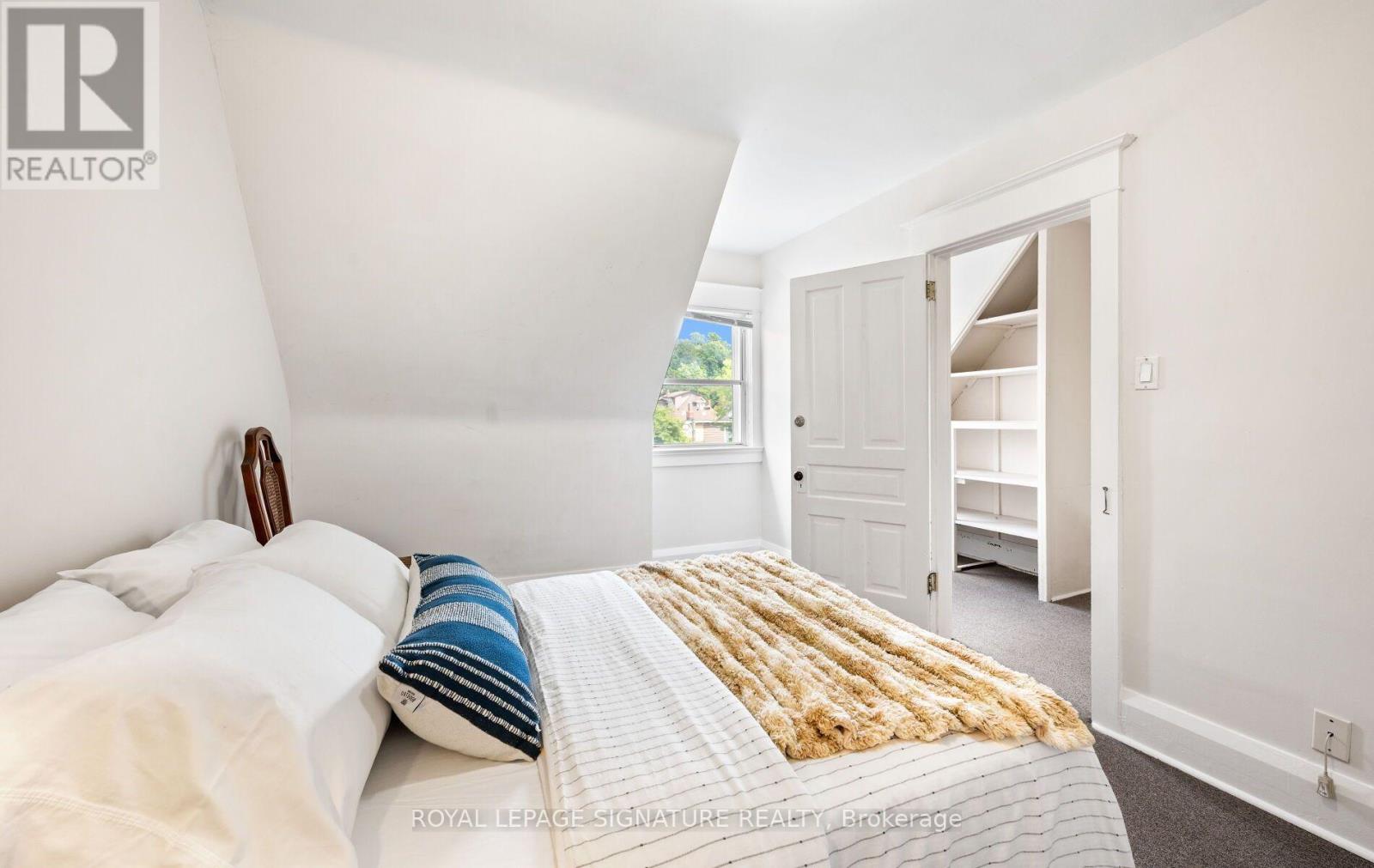 222 MELITA AVENUE - Image 31