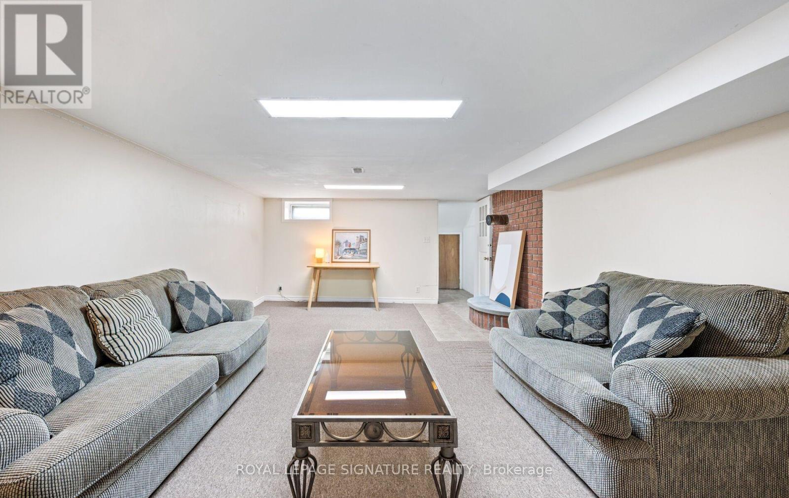222 MELITA AVENUE - Image 35