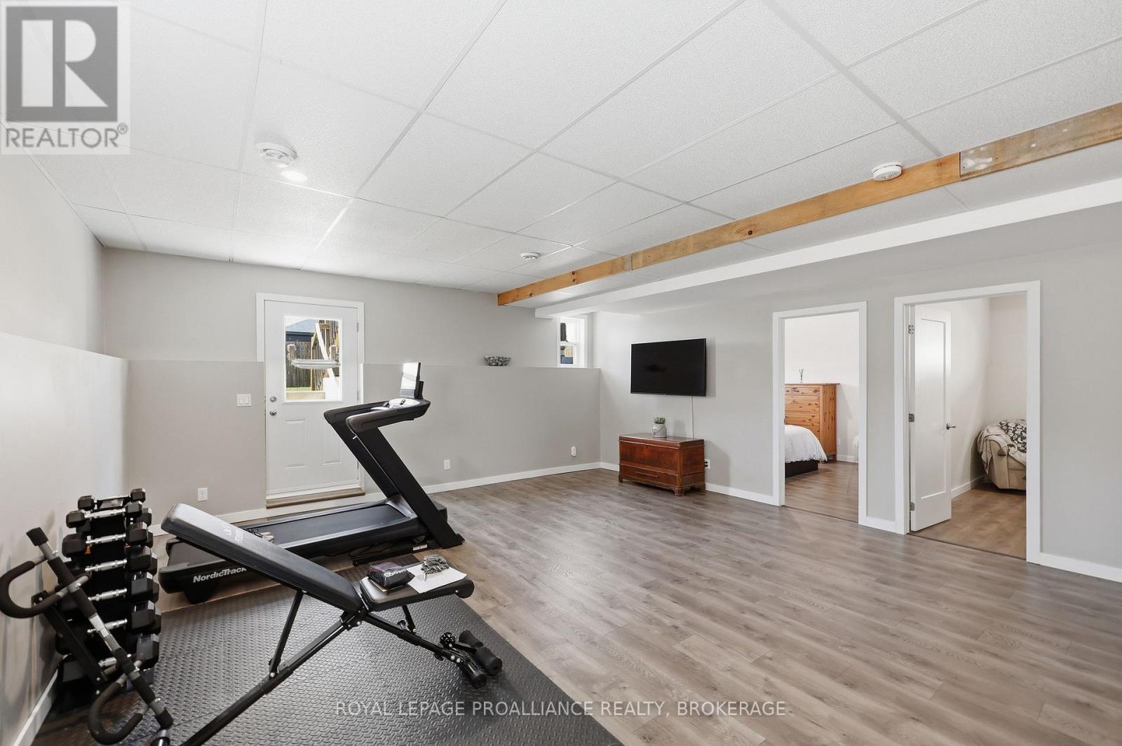 50 POTTER DRIVE - Image 39
