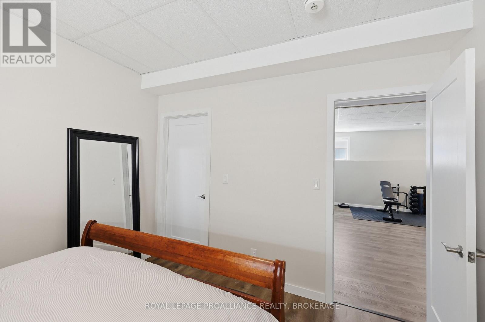 50 POTTER DRIVE - Image 44