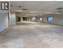 4520 Rhodes Drive, Windsor, ON N8W5C2 Photo 8