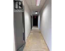 4520 Rhodes Drive, Windsor, ON N8W5C2 Photo 18