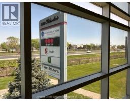 4520 Rhodes Drive, Windsor, ON N8W5C2 Photo 14