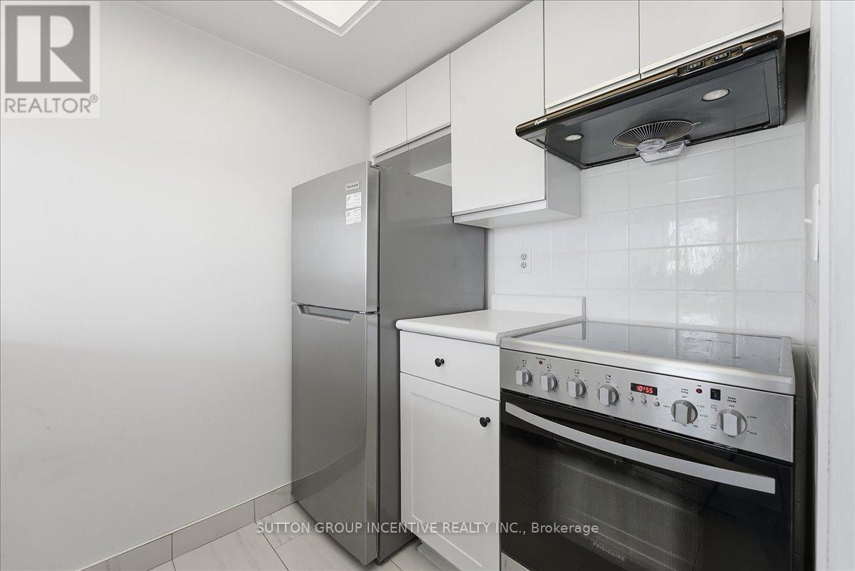 #817 2460 EGLINTON AVENUE E - 11