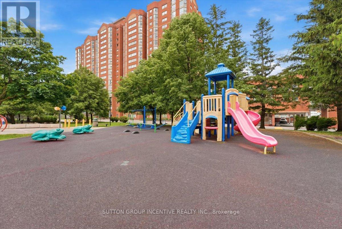 #817 2460 EGLINTON AVENUE E - 36