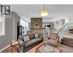 Den - 10691 Lakeview Drive, Chatham Kent, ON N7M5J3 Photo 7