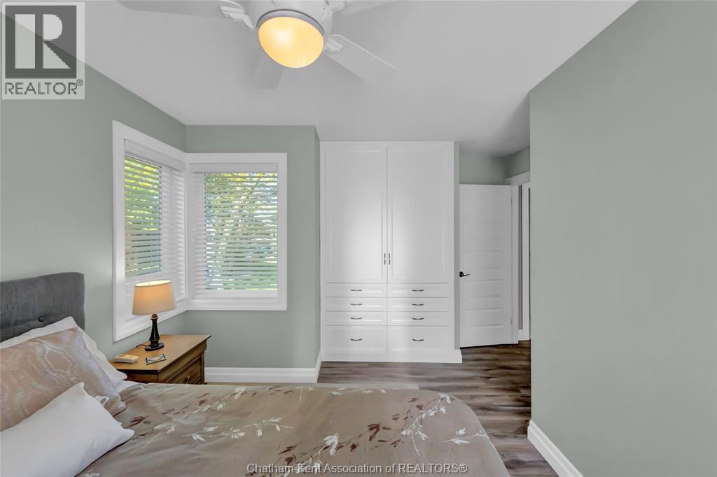 10691 Lakeview DRIVE - 22