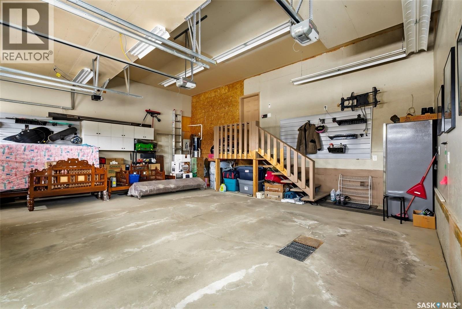 7502 Lilac PLACE - 64