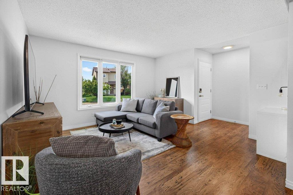3610 42 AV NW - 6
