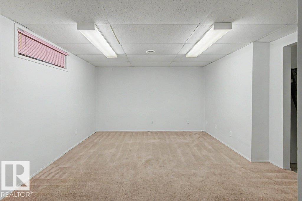3610 42 AV NW - 23