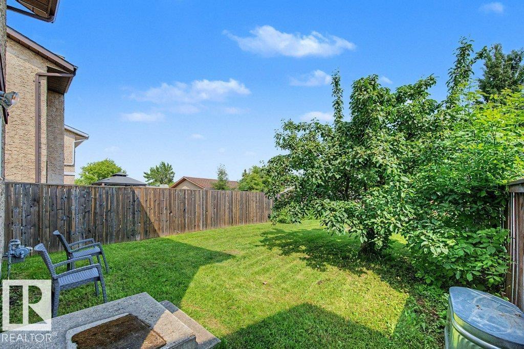 3610 42 AV NW - 24