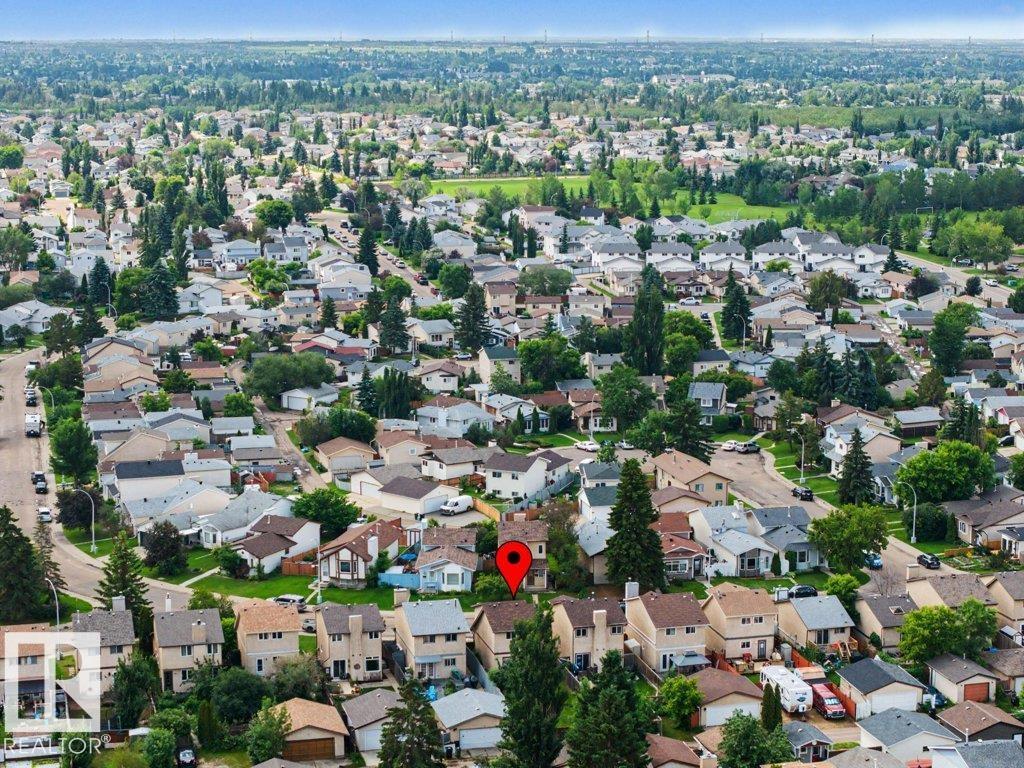3610 42 AV NW - 32