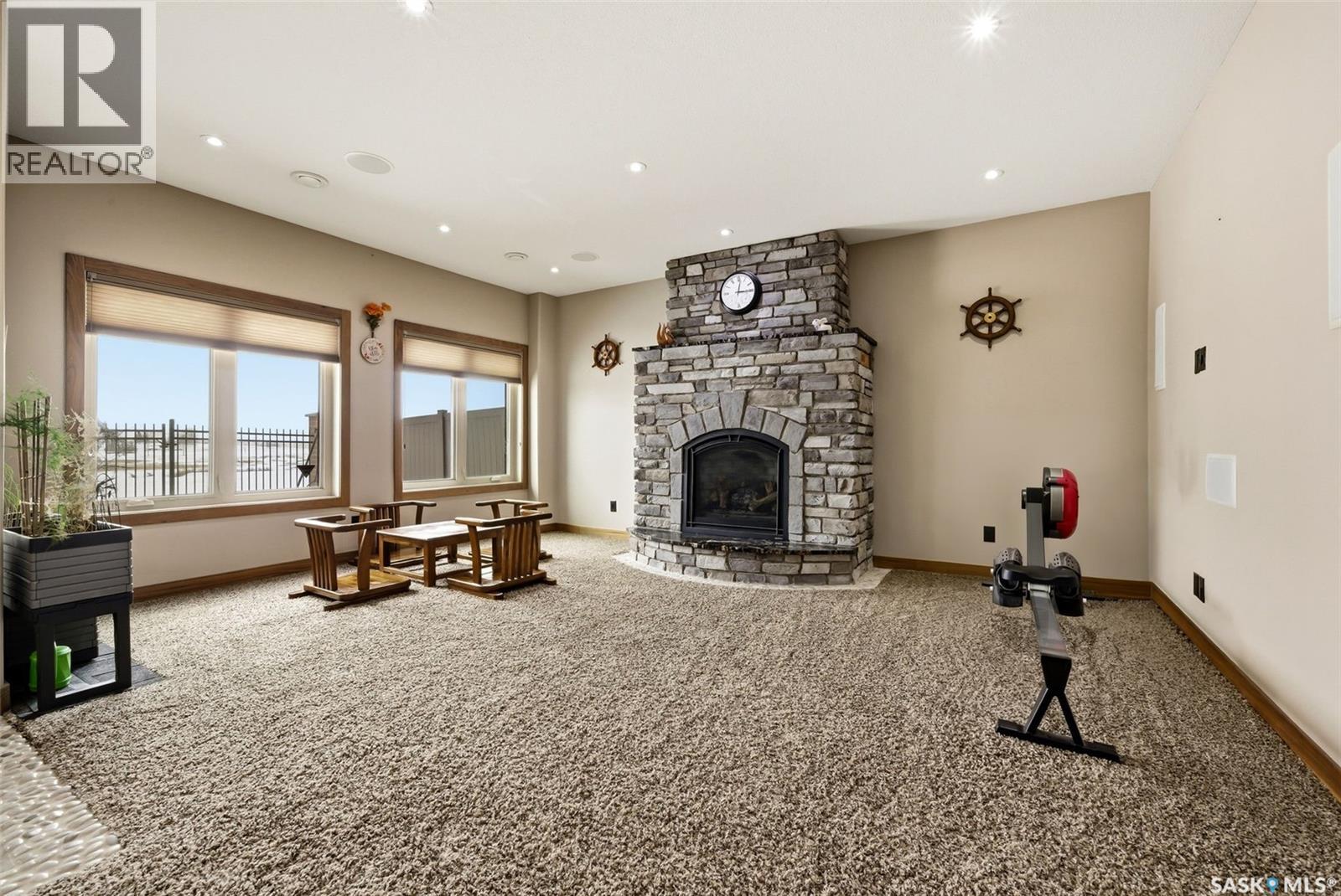 7502 Lilac PLACE - 52