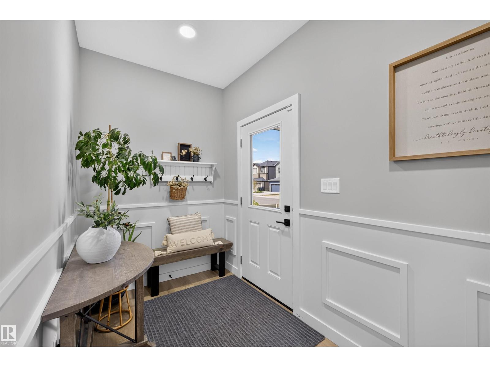 1573 Esaiw PL NW - 2