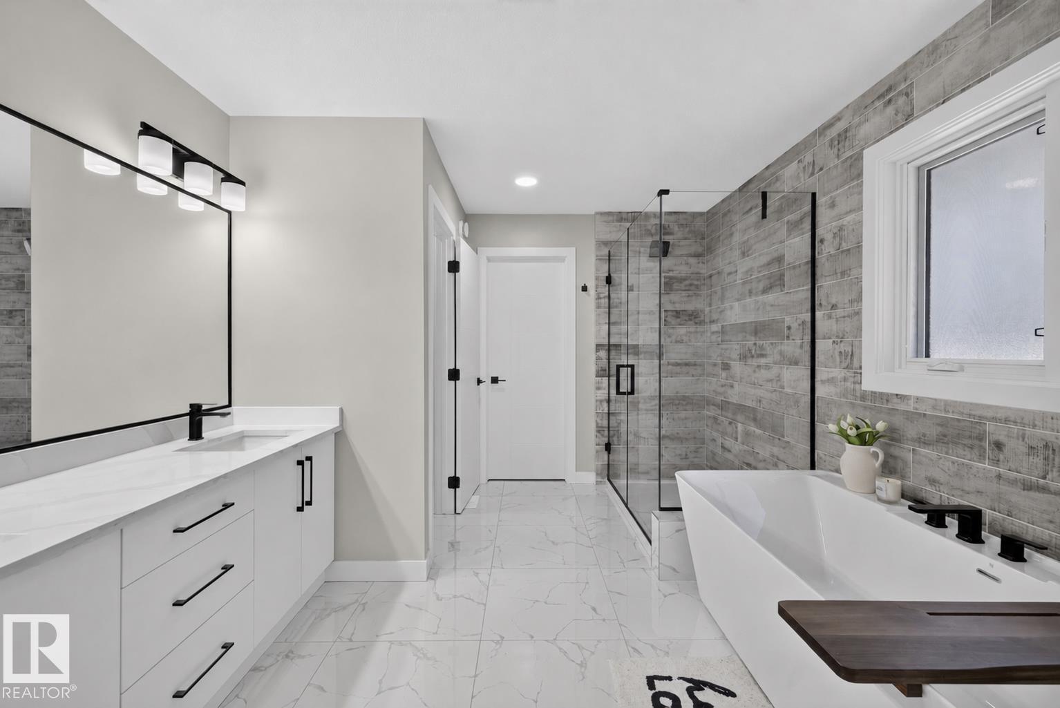 1573 Esaiw PL NW - 22