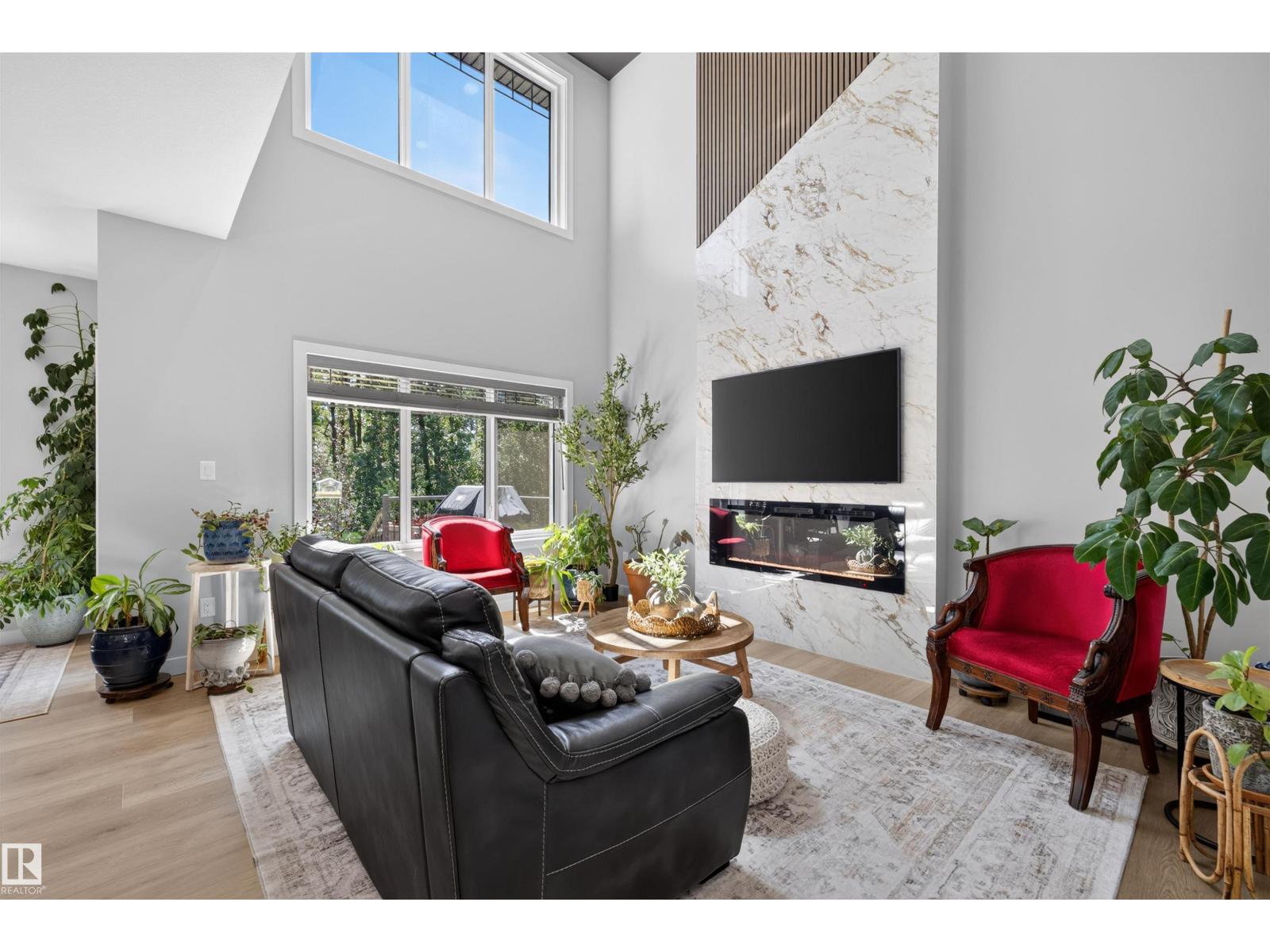 1573 Esaiw PL NW - 11