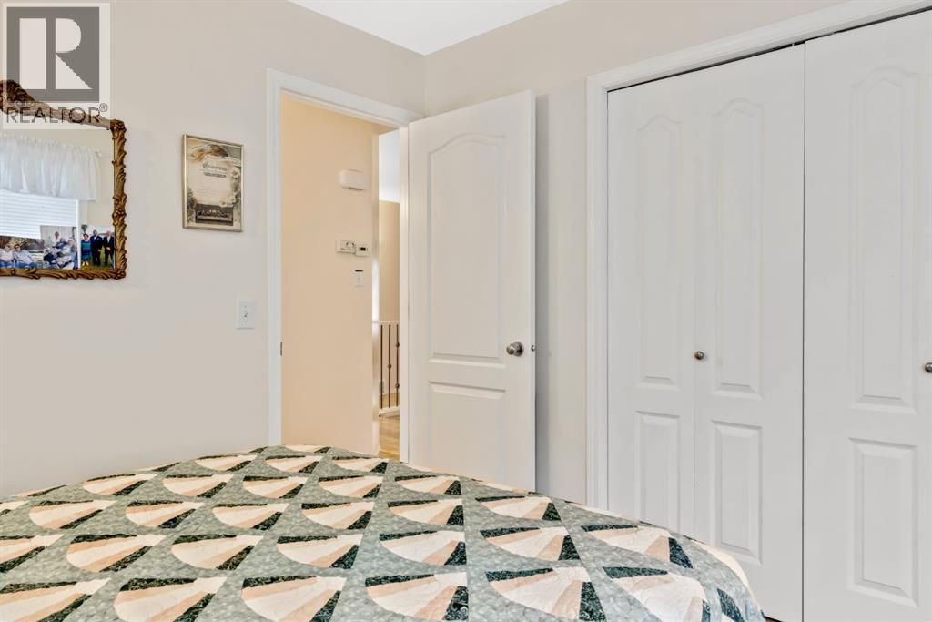 144 Hillcrest Boulevard - 19
