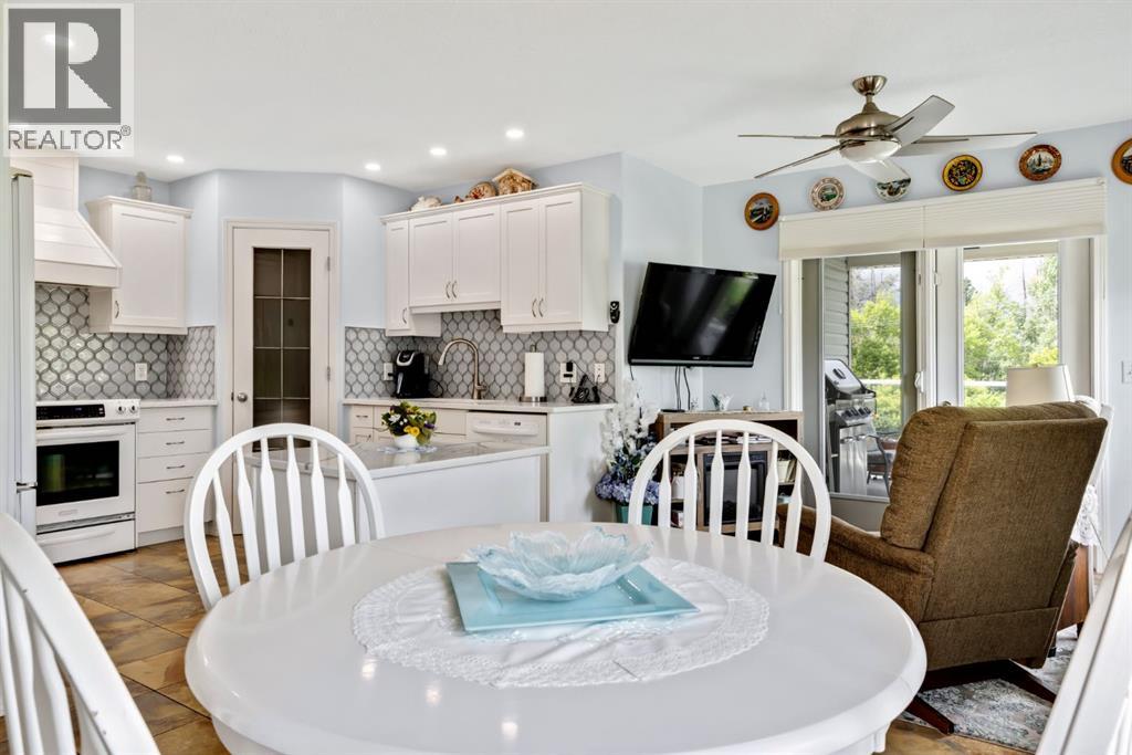 144 Hillcrest Boulevard - 13