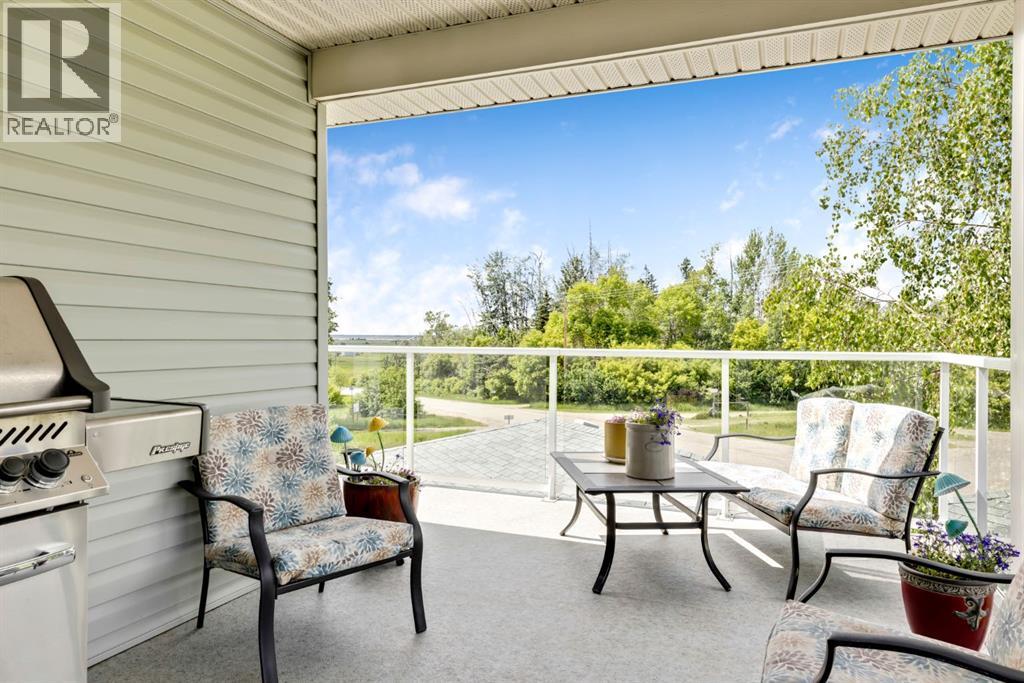 144 Hillcrest Boulevard - 34