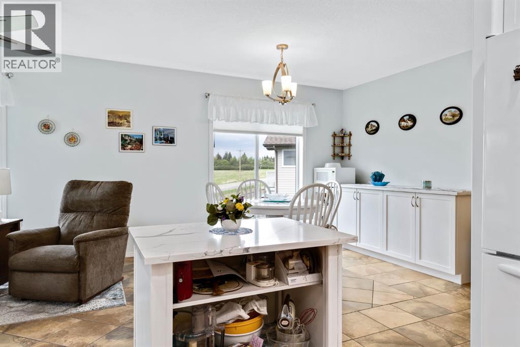 144 Hillcrest Boulevard - 8