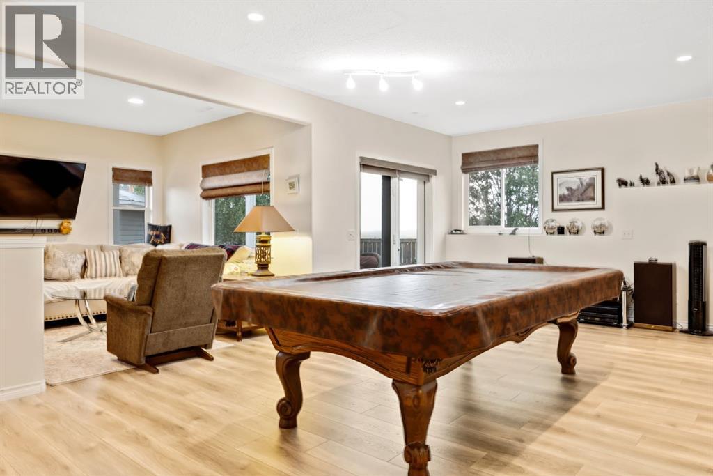 144 Hillcrest Boulevard - 26