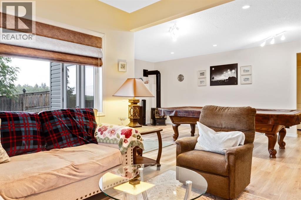 144 Hillcrest Boulevard - 30