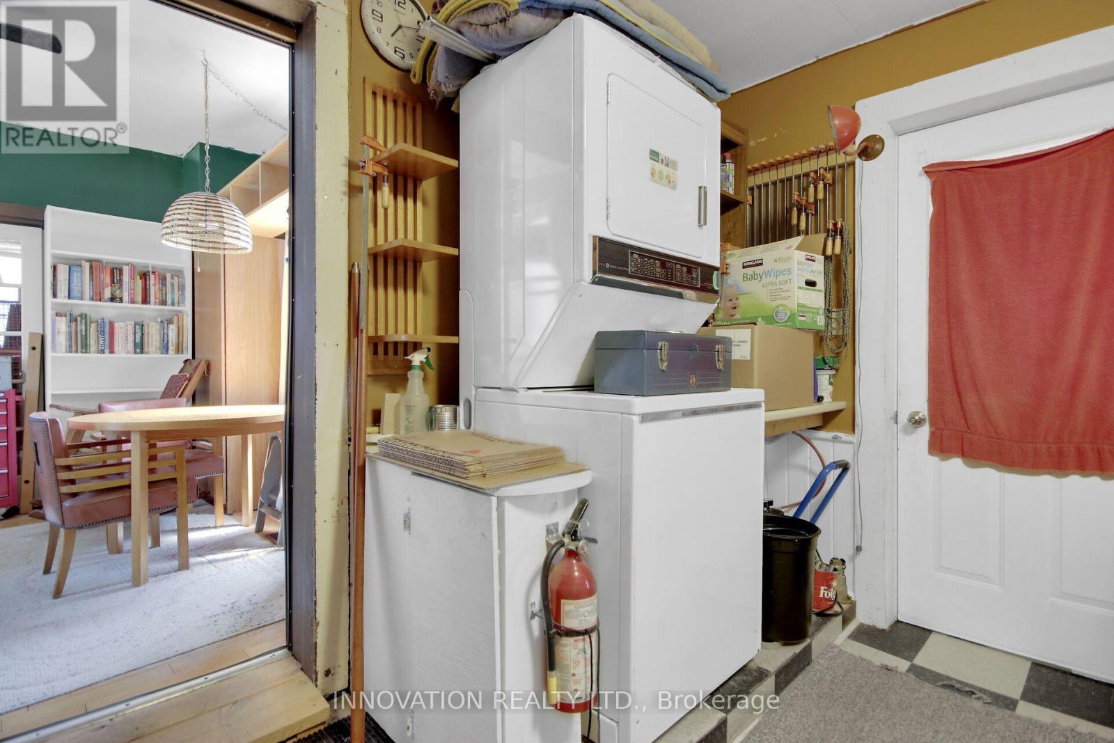 2158 DUNDAS STREET - 16
