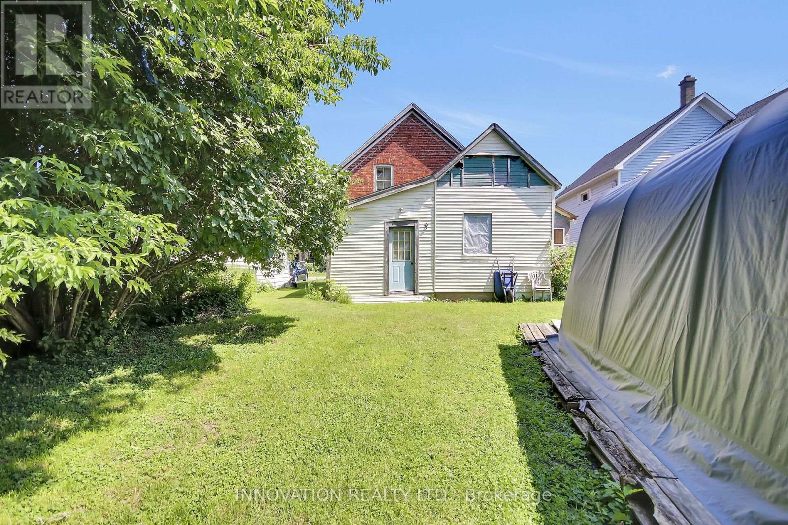2158 DUNDAS STREET - 5