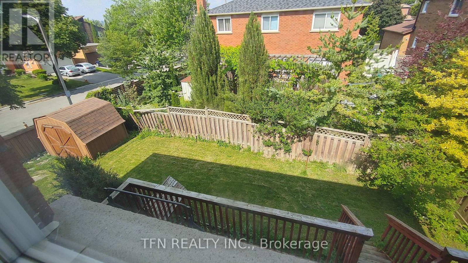 112 TRAFALGAR SQUARE - 45