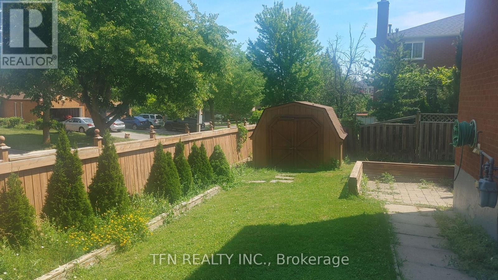 112 TRAFALGAR SQUARE - 46