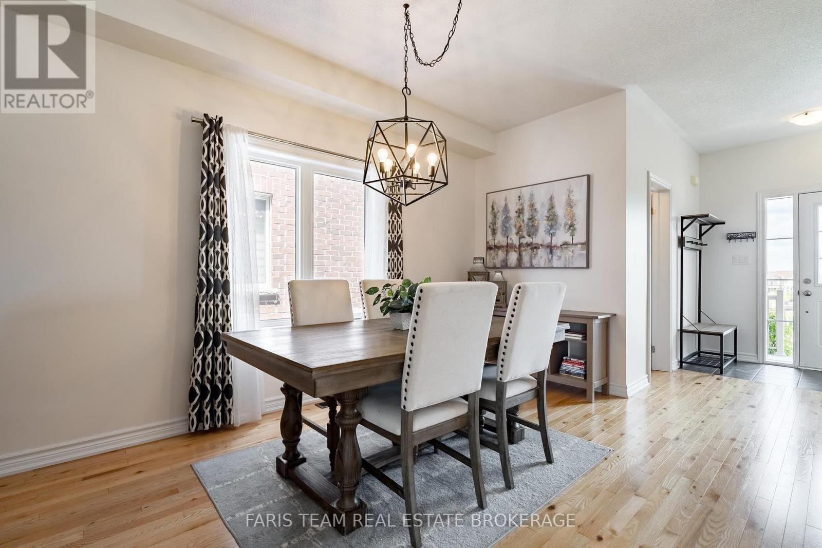 1110 WHARRAM WAY - 10