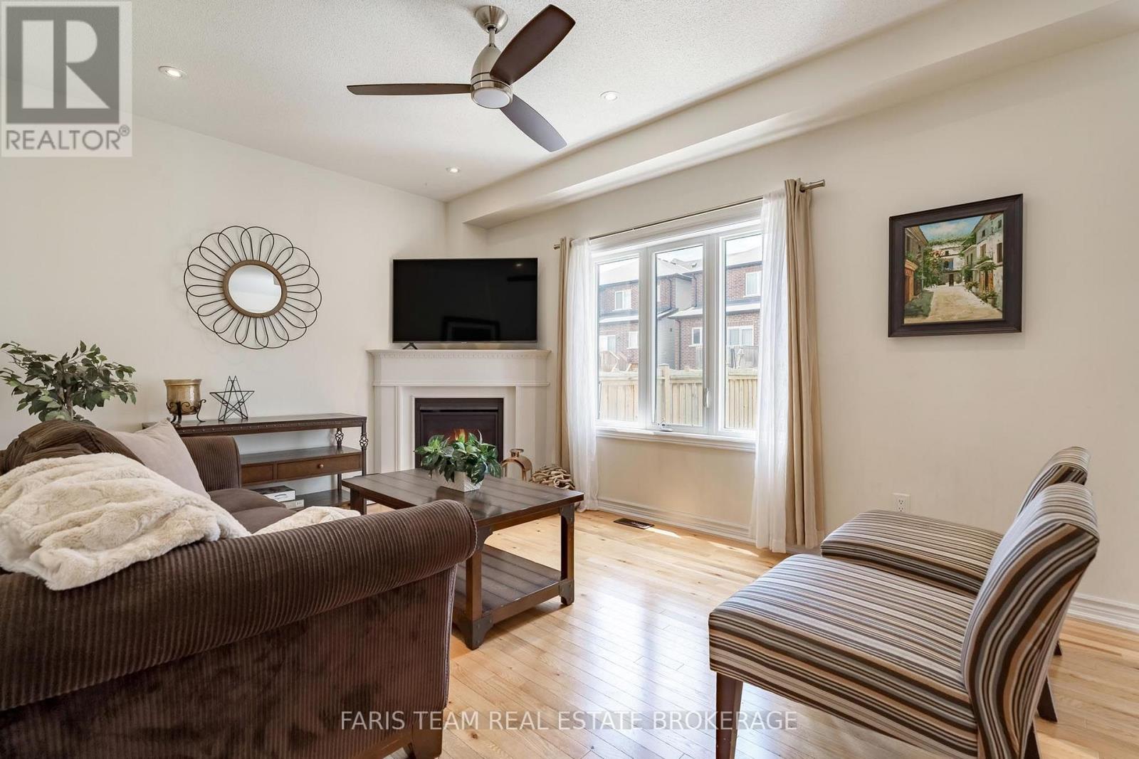1110 WHARRAM WAY - 12