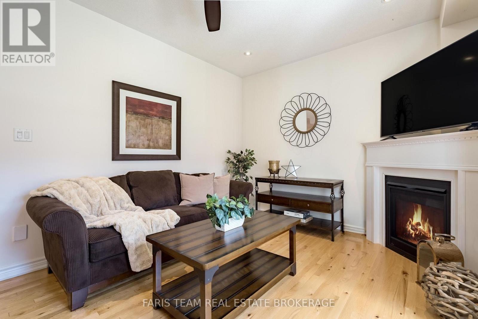 1110 WHARRAM WAY - 13