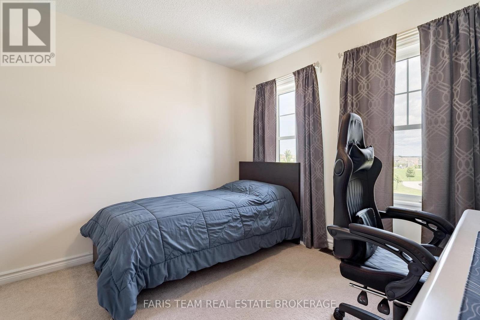 1110 WHARRAM WAY - 18