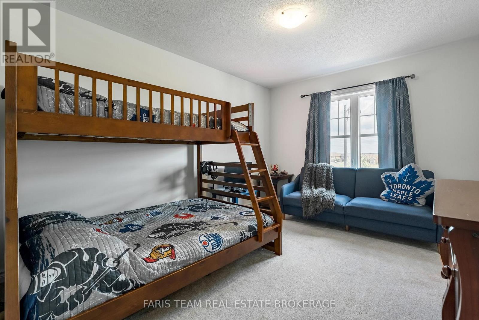 1110 WHARRAM WAY - 19
