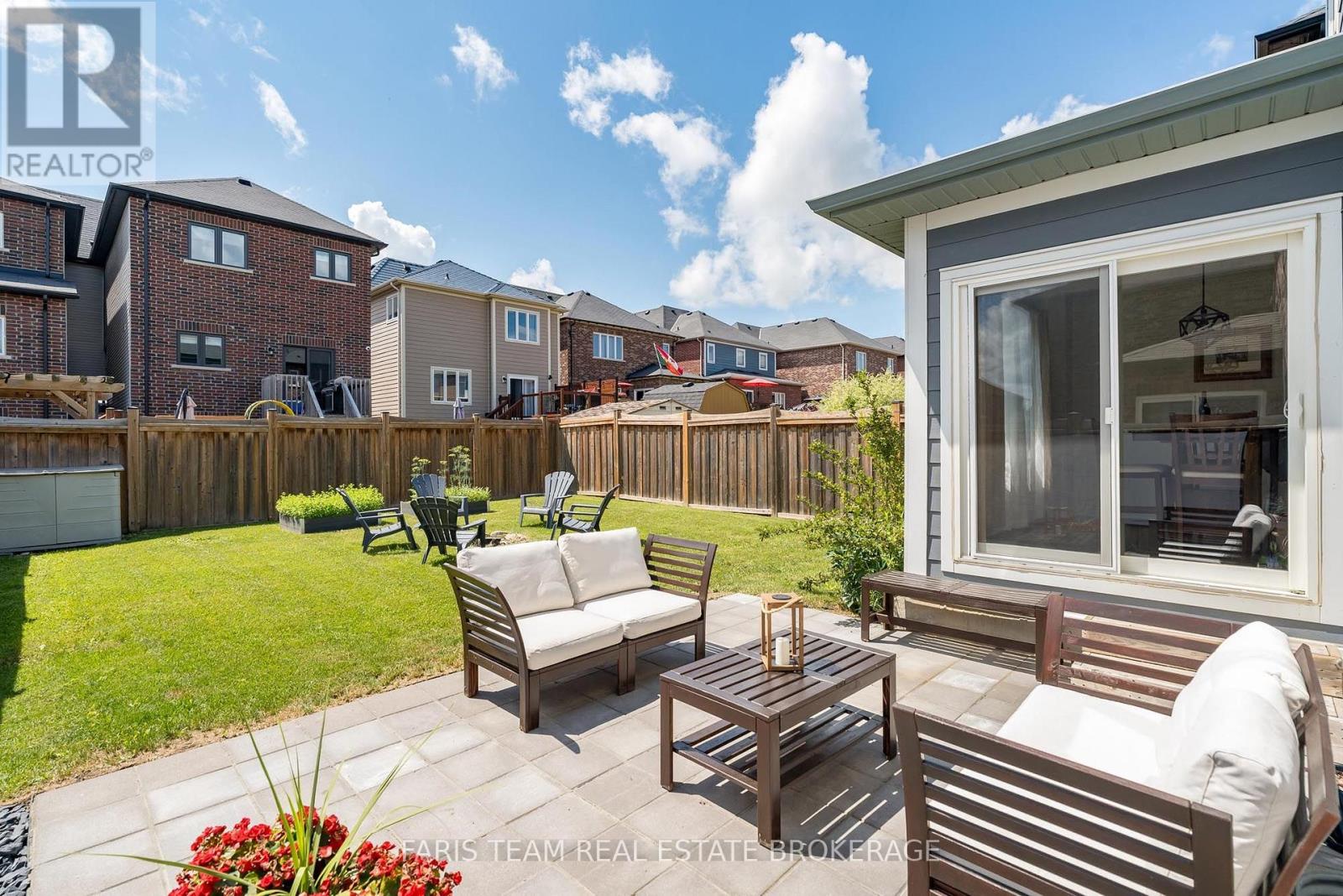 1110 WHARRAM WAY - 23