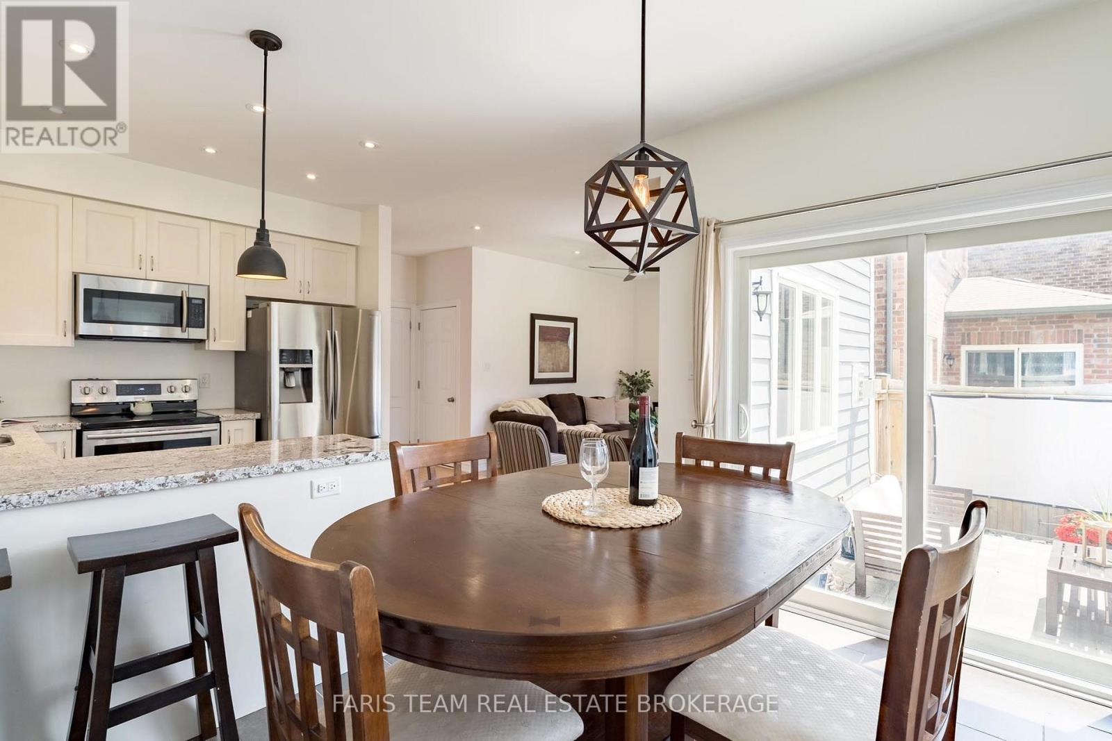 1110 WHARRAM WAY - 9