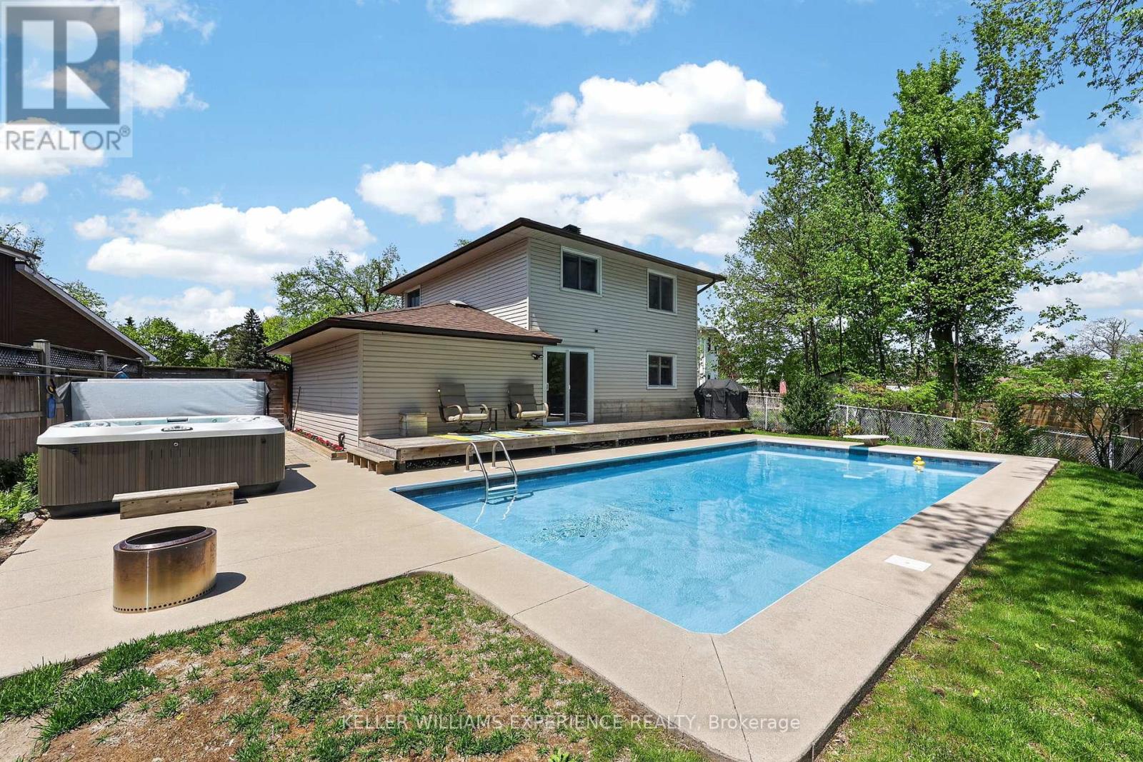 5 ATWOOD COURT - 27